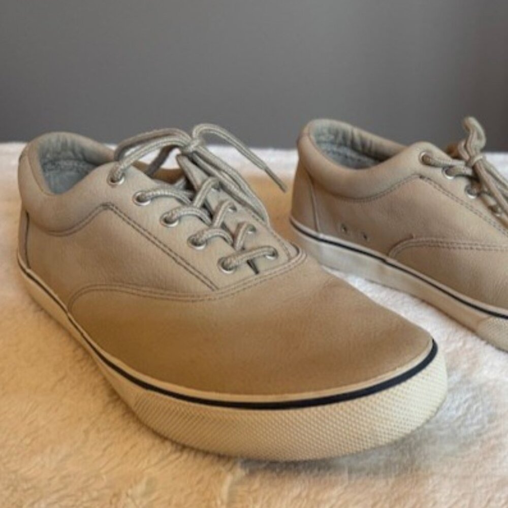 Men's Striper Sneaker